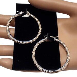 1 1/2 Inch Swirl Rib Hoop Pierced Post Earrings Silver Tone Large Round